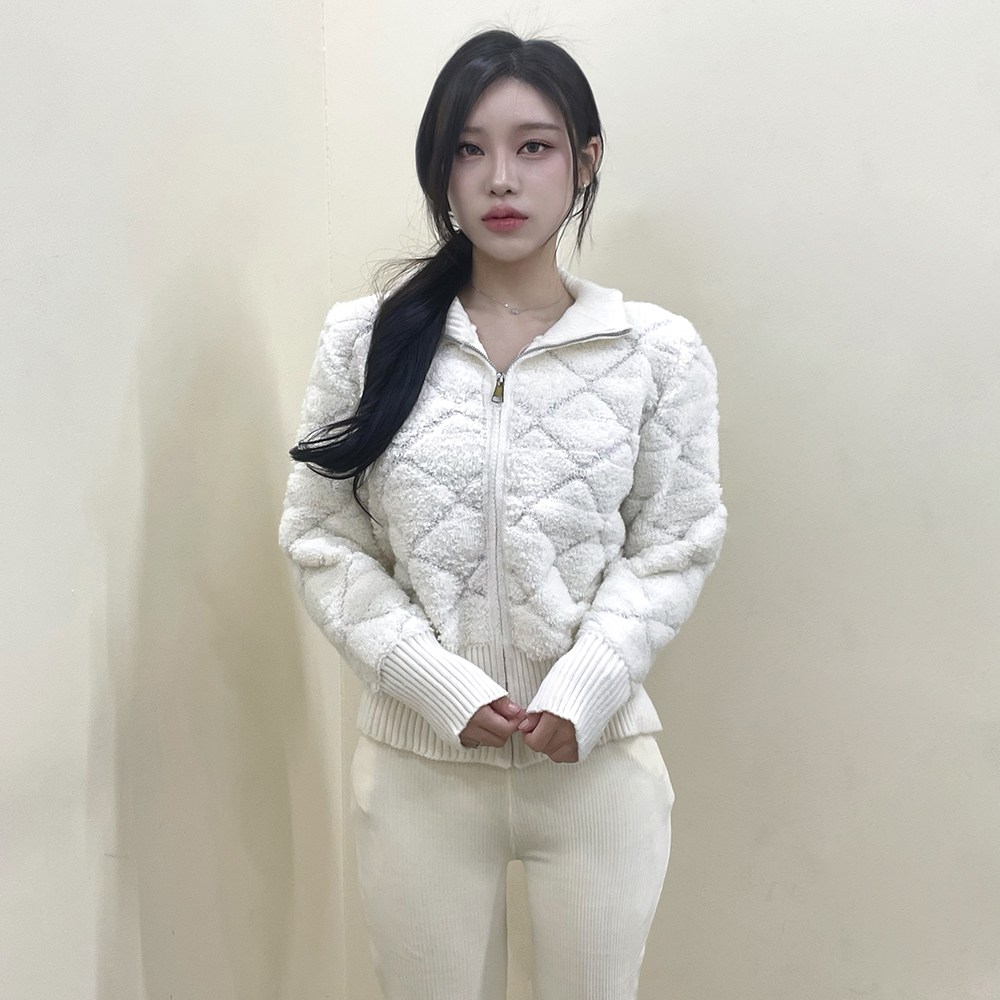 VANANA2 여성 청순 화이트 보들 퍼 니트 하이넥 카라 집업 아이보리