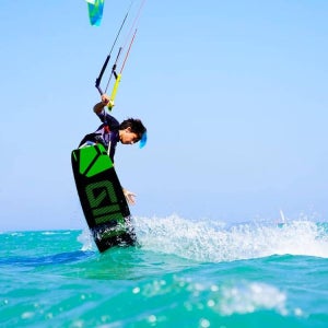 이집트 엘구나 6시간 초급 카이트서핑 강습 엘 구나: 6시간 기본 카이트서핑 코스