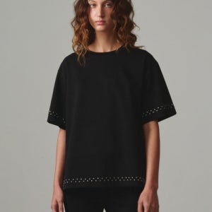 [문선] UNISEX, Stud Line Half T-Shirt / BLACK MS261UTS06BK00