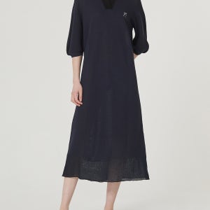 [키이스] 니트 카라 자수 원피스 KE23M4FRD8239