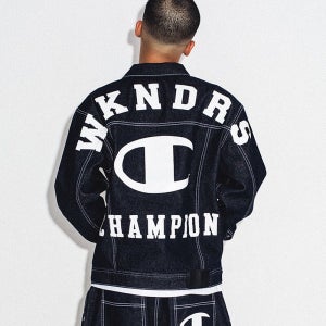 [챔피온] 챔피온 X 위캔더스 데님 트러커 재킷 Dark Blue