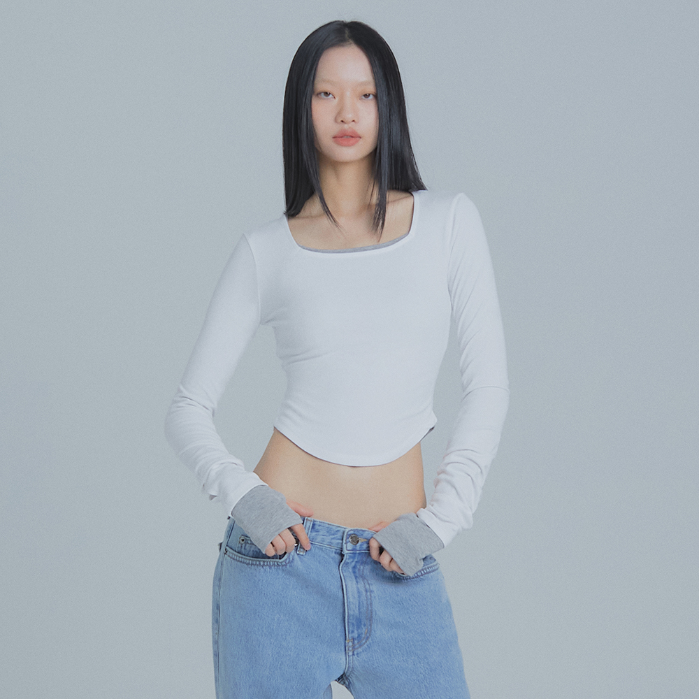 [프랜틱서비스] 스너그 스퀘어넥 롱슬리브 - 화이트