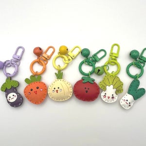 야채 미니 키링🍆🧅🥕 🍅가죽 열쇠고리6종 귀여움, 공방한땀두땀