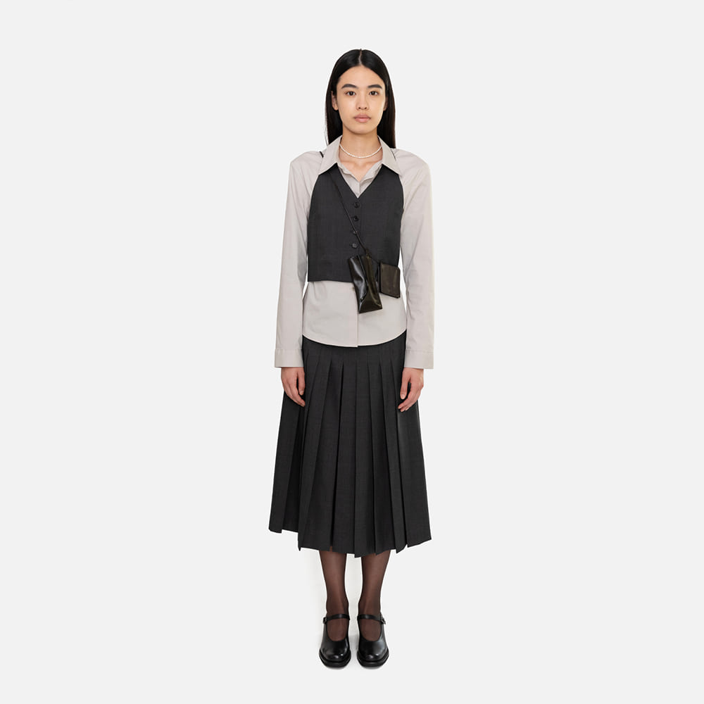 아모멘토 Pleated Wool Culotte Charcoal