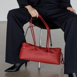[던 팩토리][DAWN FACTORY]MARTIN BAG LARGE COW LEATHER RED 마틴백 라지 소가죽 레드(K1773733947720063RE01)
