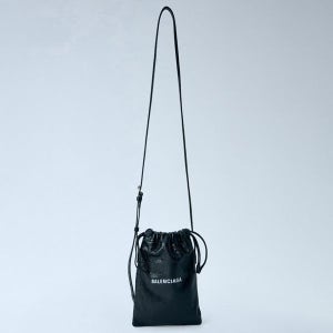 발렌시아가 벨트 폰 케이스 852930 2ABH6 1090 26 FW Shopper 드로우스트링 폰홀더 153792996