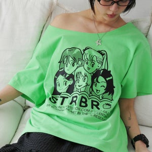 [원더비지터] 3/31예약배송_Strawberry EP3 One shoulder T-shirt