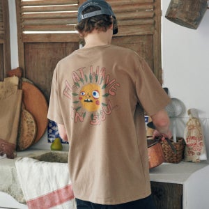 [플랫웨이브 인 서울] Nilo Print T-Shirts Brown 5013946949