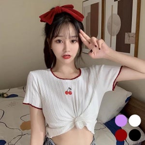 [하프클럽] 체리 자수 반크롭 티셔츠 USD-356