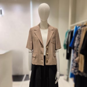 [롯데백화점] 씨 린넨 라이크 반팔 자켓 SKJAE2147 LE1219641270