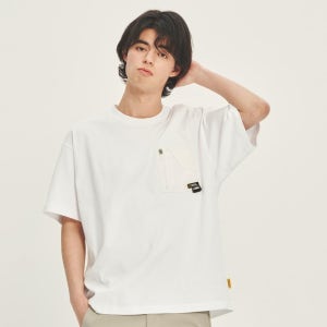 내셔널지오그래픽 N232MTS901 가슴 포켓 세미 오버핏 반팔 티셔츠 WHITE