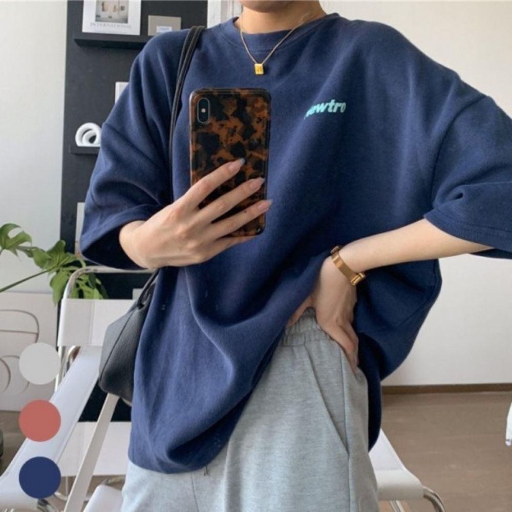 뉴트로 레터링 오버핏 박시핏 반팔티셔츠