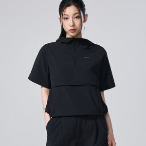 [디스커버리 익스페디션] 유니 프레시벤트 경량 우븐 트레이닝 반팔 후드 아노락 (BLACK) DXTR7A063-BKS