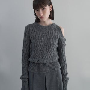 [디에토] Shoulder Cut-Out Cable Pullover [GREY]  DME4PO14AGYF