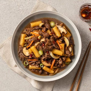 한국야쿠르트 (잇츠온) 소불고기 궁중떡볶이