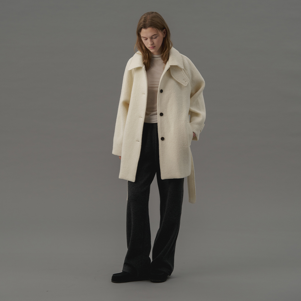 [토르테] Hairy Alpaca Raglan Half-Belt Coat Ivory