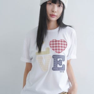 [밈더워드로브] 헬로 월드 패치워크 LOVE 티셔츠_화이트 MW261HT1WH