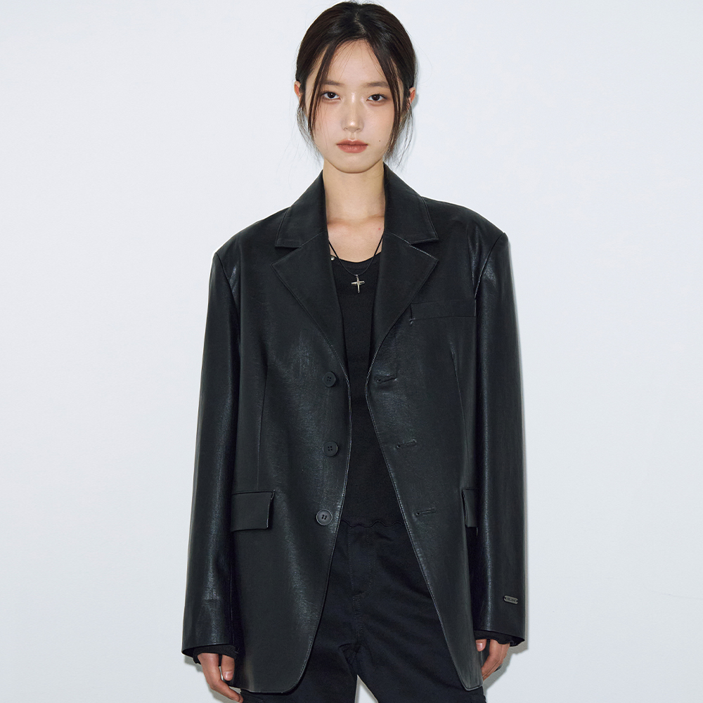 테일러드 오버핏 레더 블레이저