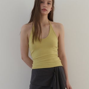 [아수라] CURVE HALTER SLEEVELESS (MUSTARD) A26SSTS26MU0F