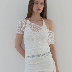 [아수라] LACE ONE-SHOULDER T (IVORY) A26SSTS61IV0F