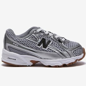 뉴발란스 [하프클럽]  키즈 아동화 신발 IZ740GB 키즈 운동화