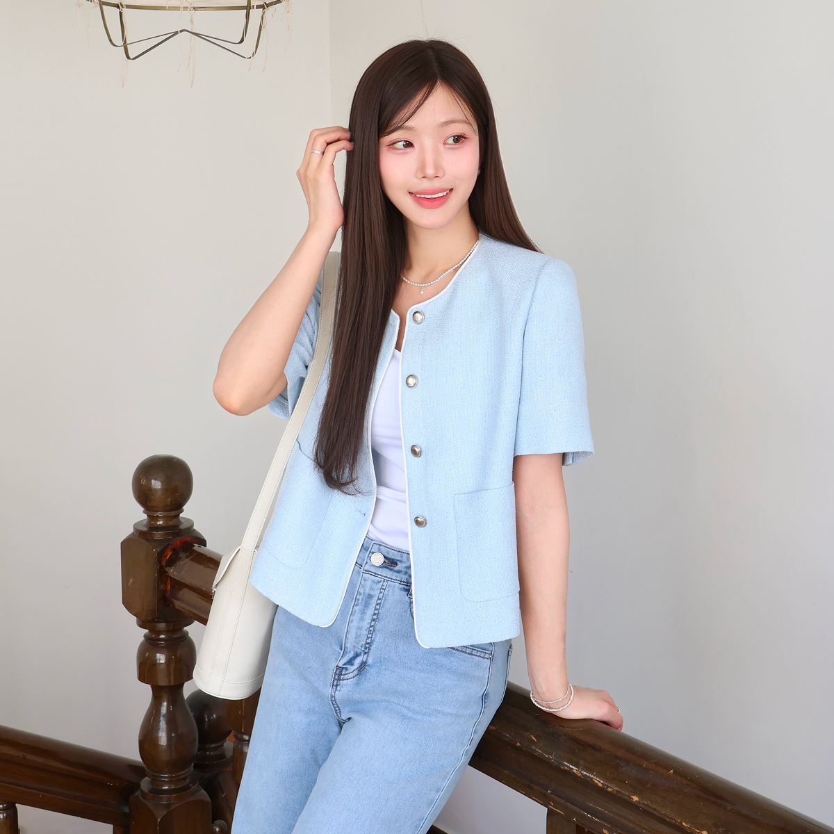 로엠 올데이 칼라리스 트위드 반팔자켓 RMJKG25R99