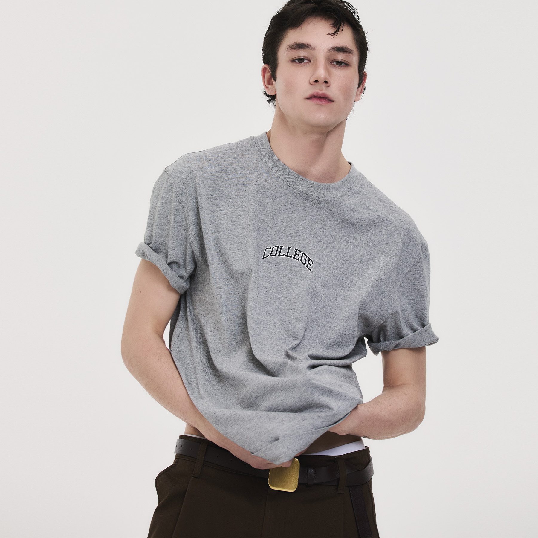 [노앙] COLLEGE LOGO T-SHIRT GRAY
