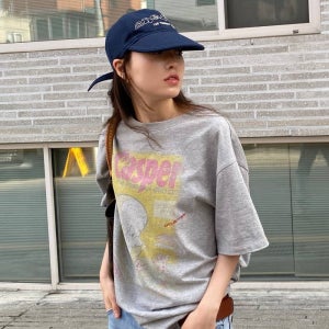 [럭키슈에뜨] [4차 리오더] [CASPER X CHOUETTIES] Casper Graphic Loose Fit Short Sleeve T-Shirt LATAX26900GYM