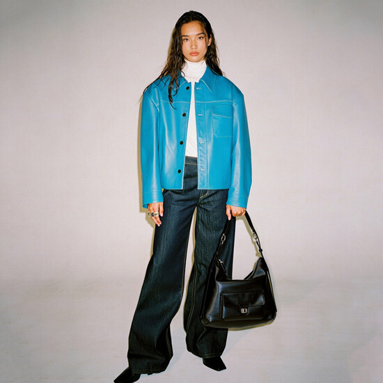 쿠론 Noa Pocket Shoulder 33_Rcbsx25649bkx