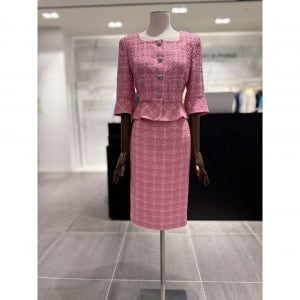 모조에스핀 팬시 스퀘어넥 페플럼재킷 스커트셋업 S262MSF132 S262MSD132PK  66  핑크  66