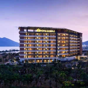 부산출발 곤명/상해 4박5일 패키지 여행 하나투어 중국 동방 항공 09월23일출발