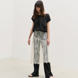 Crispy Volume Cropped Blouse - Black