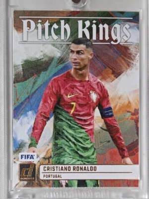 2023-24 DONRUSS 돈러스 크리스티아누 호날두 PITCH KINGS FIFA 축구 카드 ♧