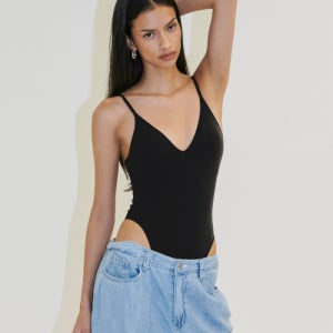[프로젝트 웨이브] Move V Strap Bodysuit - 4 color 5010345038
