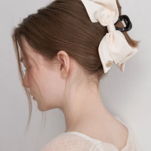 [할렌] puffy ribbon hair claw clip (H040_ivory) puffy ribbon hair claw clip (H040_ivory)