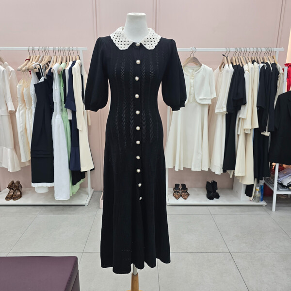샤틴 뜨게 카라 배색 단추 니트 원피스 S262K956