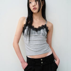 [더바이닐하우스] NO RUSH LACE SLEEVELESS (W) GREY VH2GMFT580AGR