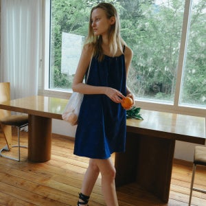 [마이스] [4th] FLORAL DAISY SEERSUCKER MINI DRESS / NAVY
