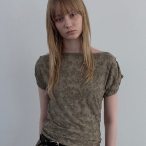 [우네 씬] [4차 리오더]Jacquard Cowl-Neck Top_Khaki