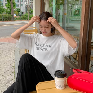 LOVE ME 시스루 매쉬 레이어드 반팔티셔츠