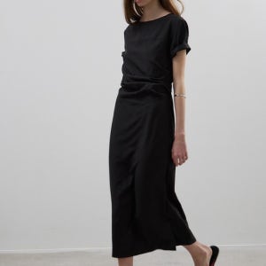 [NOEUD]529 예약배송Minimal Draping Dress Black