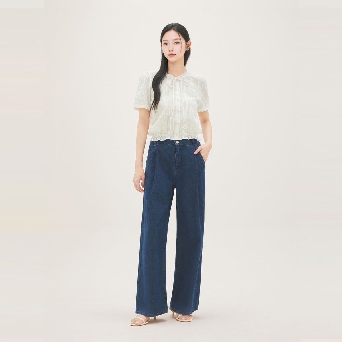 로엠 뒷밴딩 와이드 데님 팬츠 RMTJG26G14