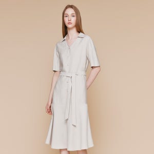 [더아이잗] 브이 칼라 플레어 헴 원피스 (LIGHT GREY) ISTP0OP416