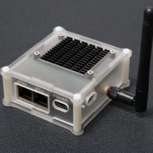 FIT0788 Acrylic Case with Heatsink for CM4 IoT Router Carrier Board Mini