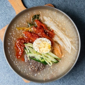 칡 냉면 10인분 ( 물냉면 , 비빔냉면 실속형 무절임, 양념장 X )
