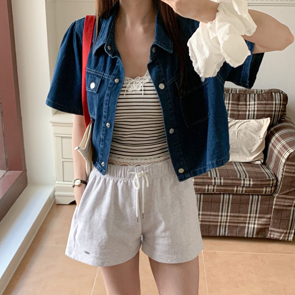 에르디테 에르디테 반팔 데님 자켓 셔츠 연청 진청 루즈핏 카라 퍼프 숏