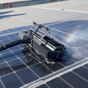 240W BLDC 직구동 태양광 패널 청소 브러시 600r/min 고효율 PV 도구