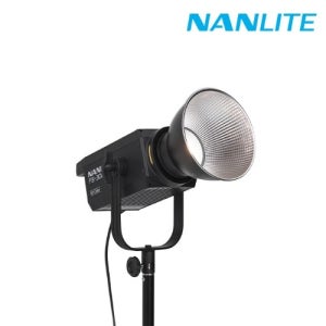 난라이트 FS-300B 대광량 스튜디오 LED 조명