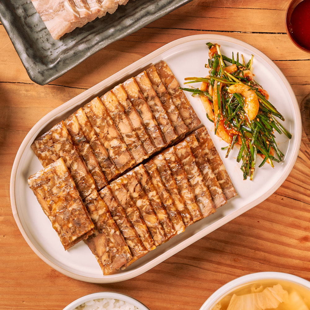 삼대가 쫄깃한 족발 편육 돈젤라 240g x 2개 (15,640원) (무료)