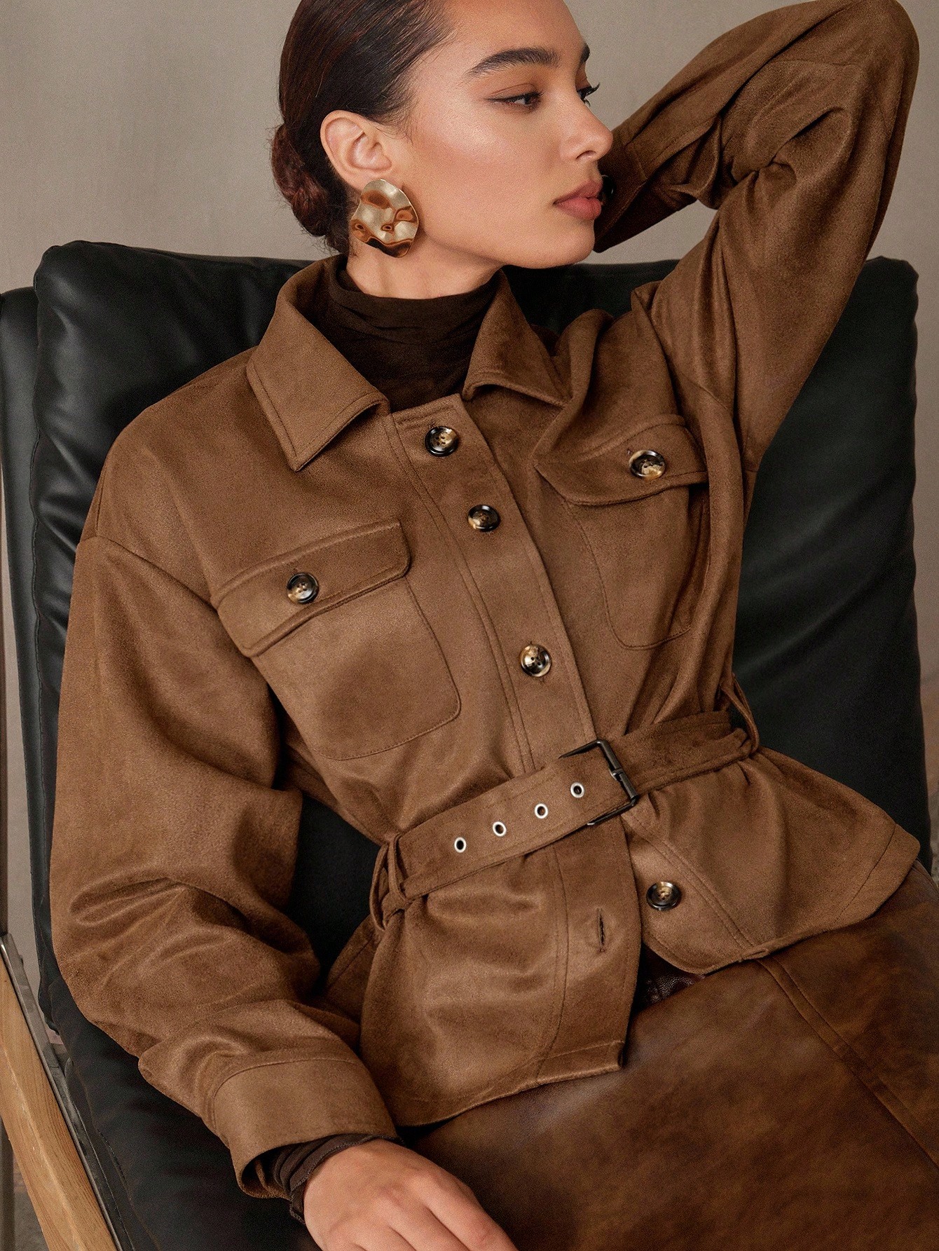 Modelyn 여성용 패셔너블 유틸리티 스타일 벨트 스웨이드 재킷, 캐주얼 가을/겨울 브라운 벨트 재킷 여성 브라운 셔츠 재킷 스웨이드 재킷 여성 가을&겨울